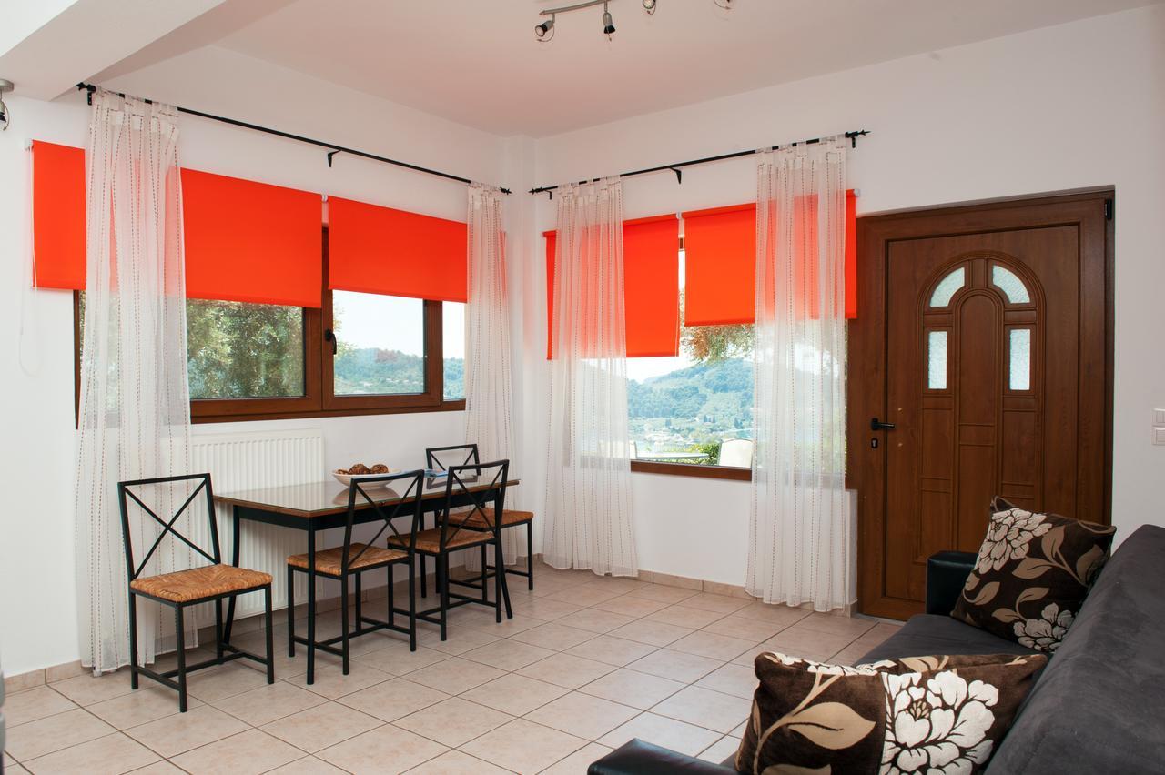 Apartments Villa L&M Skiathos Kalivia  Εξωτερικό φωτογραφία