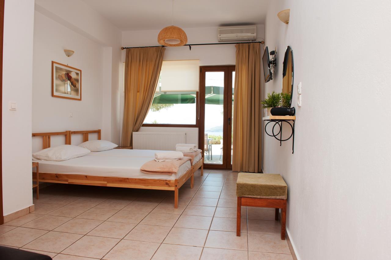 Apartments Villa L&M Skiathos Kalivia  Εξωτερικό φωτογραφία
