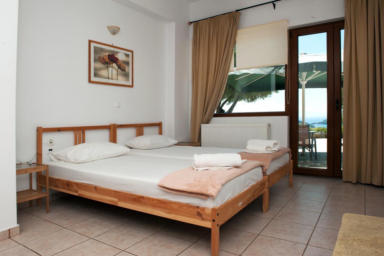 Apartments Villa L&M Skiathos Kalivia  Εξωτερικό φωτογραφία