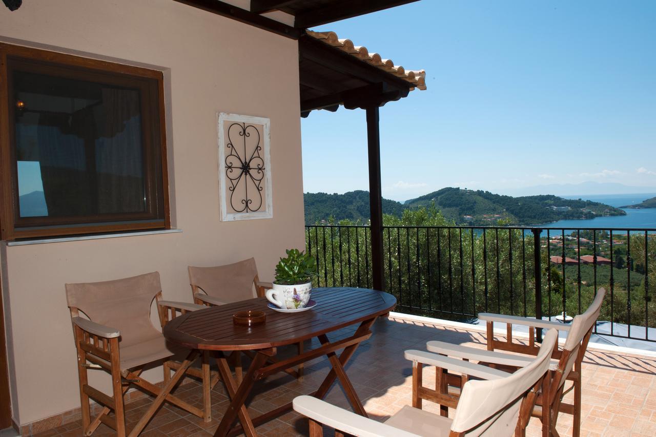 Apartments Villa L&M Skiathos Kalivia  Εξωτερικό φωτογραφία